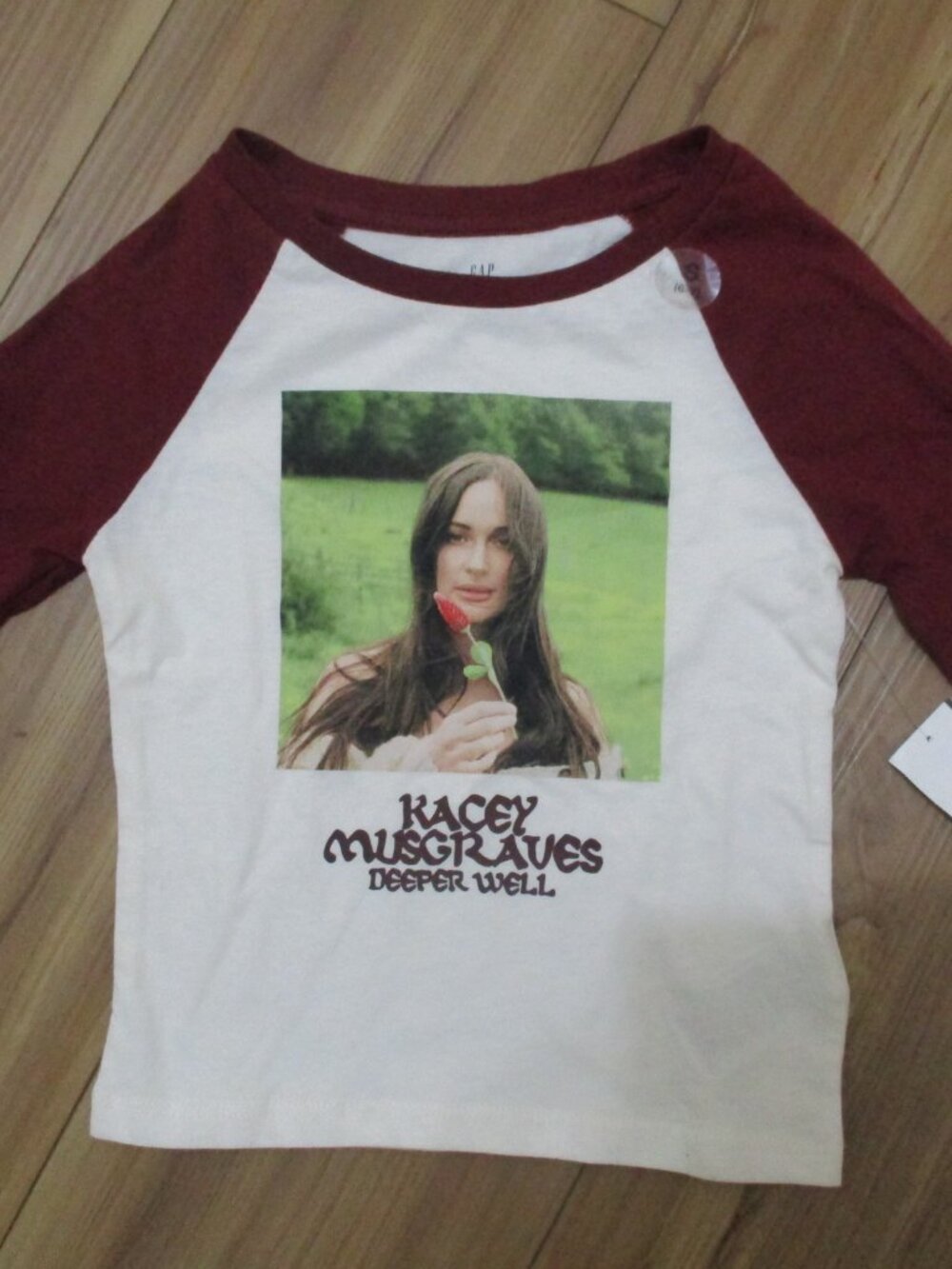 GAP NWT Girls Kacey Musgraves Deeper well Shirt Size S 6-7 burgundy ivory